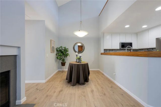 8215 E White Oak Ridge 105, Orange, CA 92869