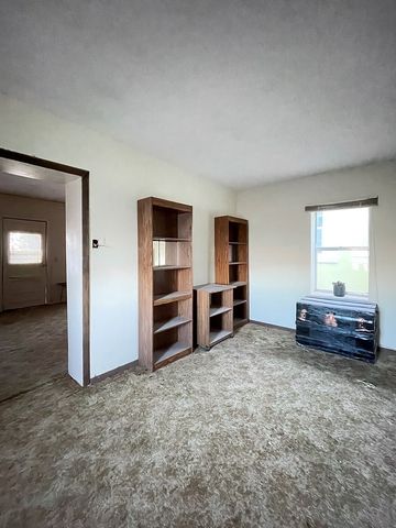 900-902 W El Paso St, Marfa, TX 79843