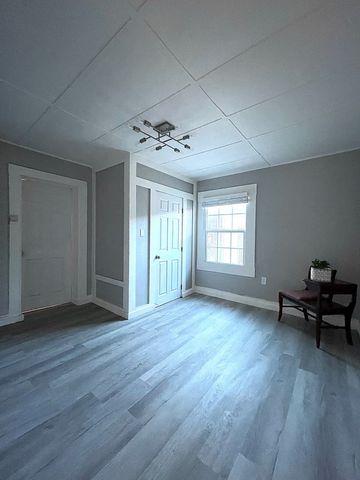 900-902 W El Paso St, Marfa, TX 79843