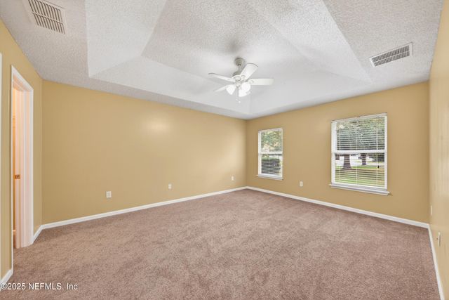 1318 YELLOW JACKET Court, Jacksonville, FL 32218