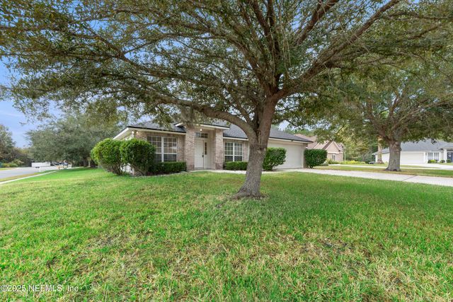 1318 YELLOW JACKET Court, Jacksonville, FL 32218