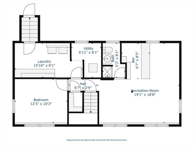 385 River Rd, Uxbridge, MA 01569