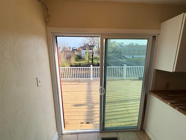 2001 Hanover AVE, Roanoke, VA 24017