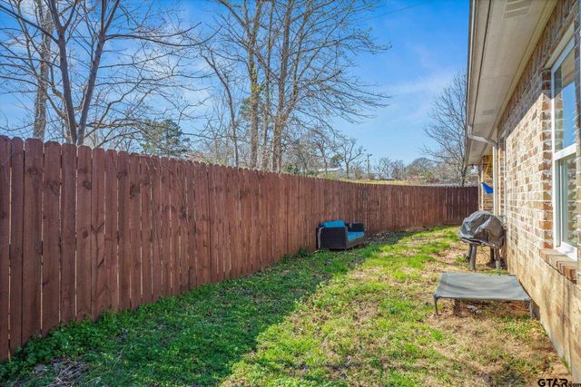 3123 Oak Bend, Tyler, TX 75707