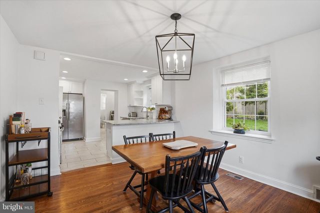 208 PARHAM RD, Springfield, PA 19064