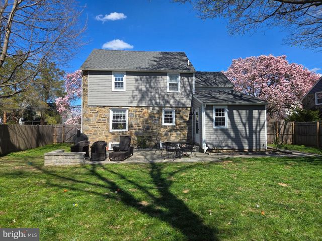 208 PARHAM RD, Springfield, PA 19064