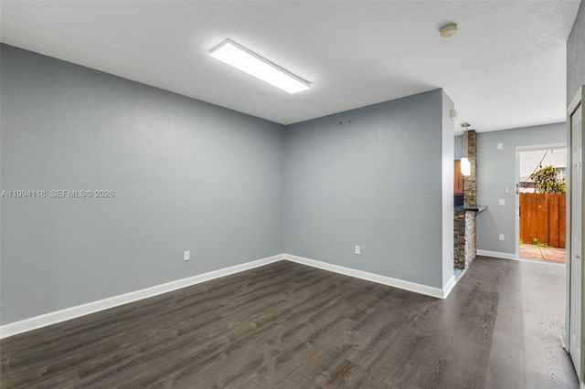 11507 NW 77th St, Doral, FL 33178