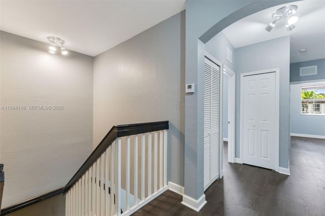 11507 NW 77th St, Doral, FL 33178