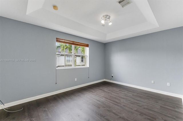 11507 NW 77th St, Doral, FL 33178