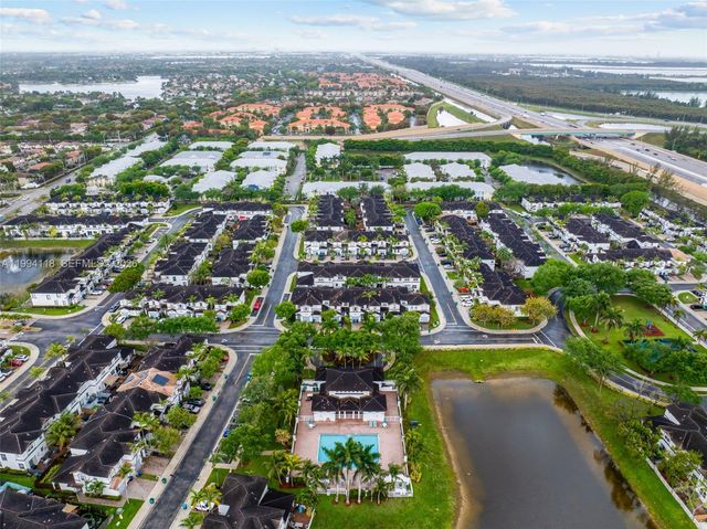 11507 NW 77th St, Doral, FL 33178