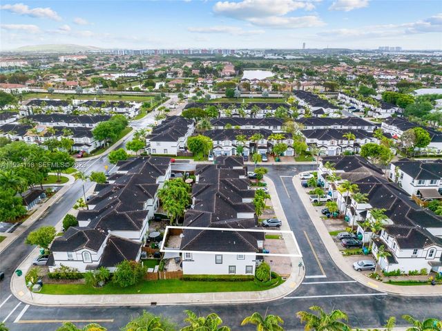 11507 NW 77th St, Doral, FL 33178