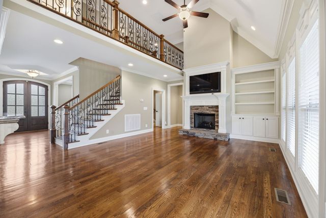 503 Montrose Dr, Mount Juliet, TN 37122