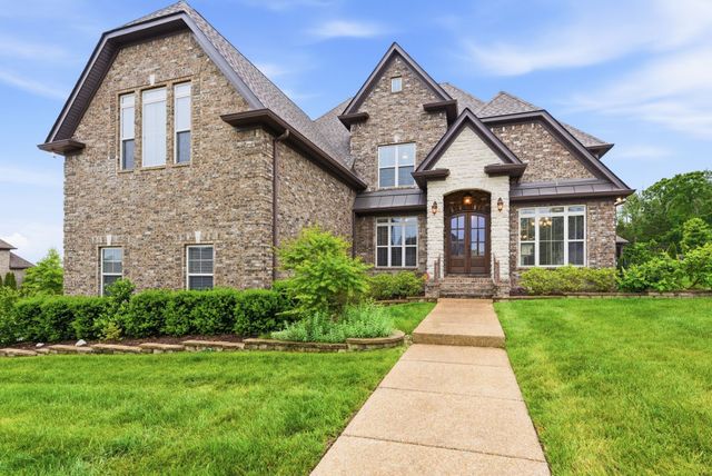 503 Montrose Dr, Mount Juliet, TN 37122