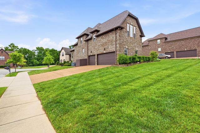 503 Montrose Dr, Mount Juliet, TN 37122