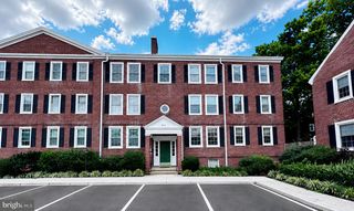 4814 30TH ST S #C2, Arlington, VA 22206