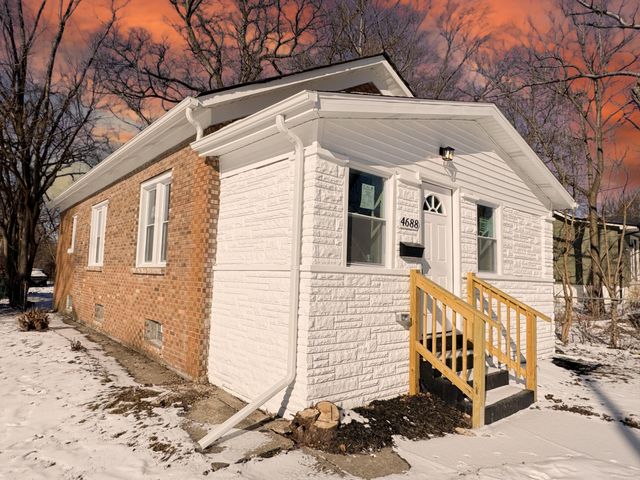 4688 Delaware Street, Gary, IN 46409