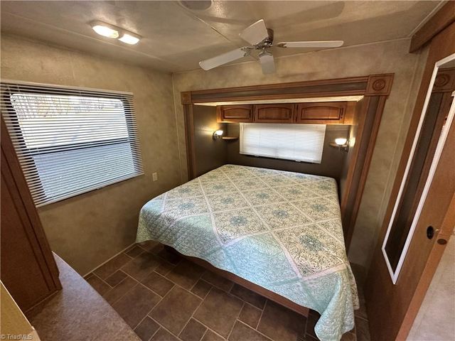 121 Sparrow Lane, New London, NC 28127