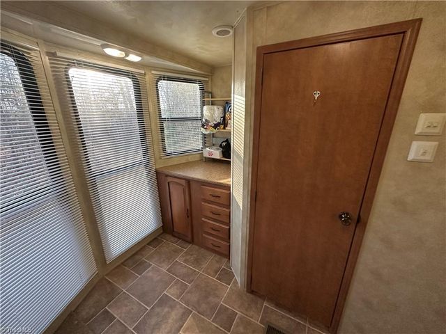 121 Sparrow Lane, New London, NC 28127