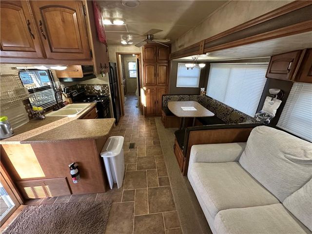 121 Sparrow Lane, New London, NC 28127