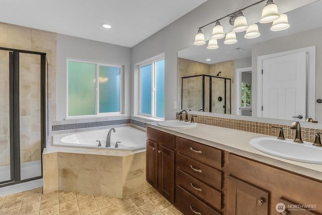 24502 110th Avenue SE, Kent, WA 98030