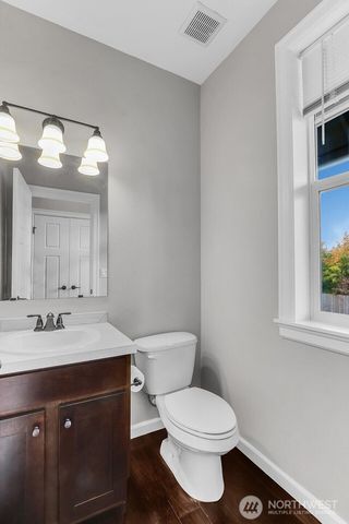 24502 110th Avenue SE, Kent, WA 98030