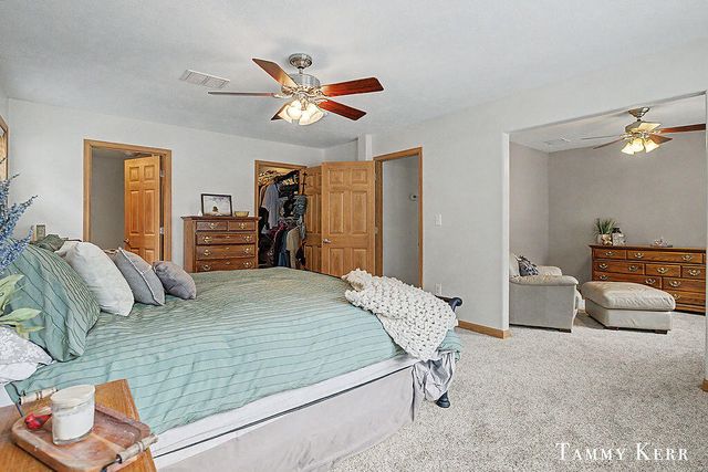 6490 135th Avenue, Saugatuck Twp, MI 49453