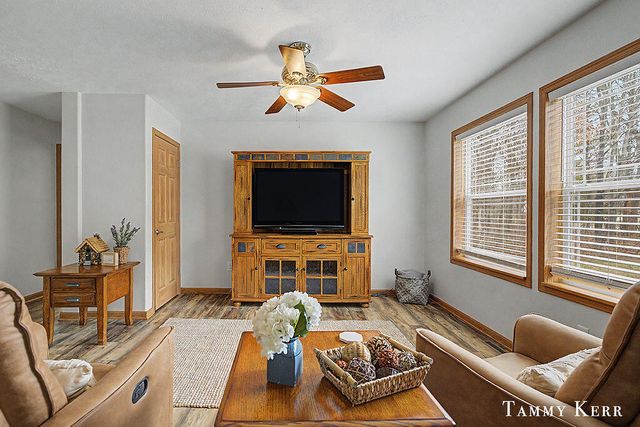 6490 135th Avenue, Saugatuck Twp, MI 49453