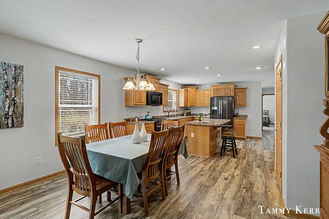 6490 135th Avenue, Saugatuck Twp, MI 49453