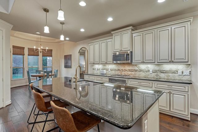 319 Kinderwood Trail, Montgomery, TX 77316