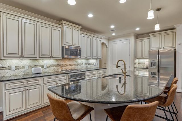 319 Kinderwood Trail, Montgomery, TX 77316