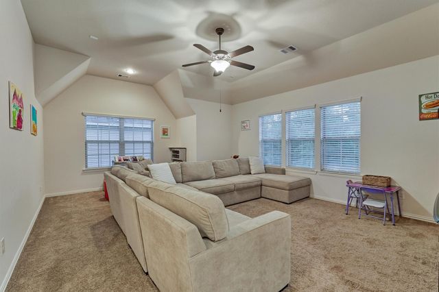 319 Kinderwood Trail, Montgomery, TX 77316