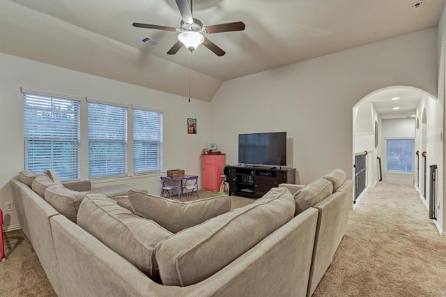 319 Kinderwood Trail, Montgomery, TX 77316