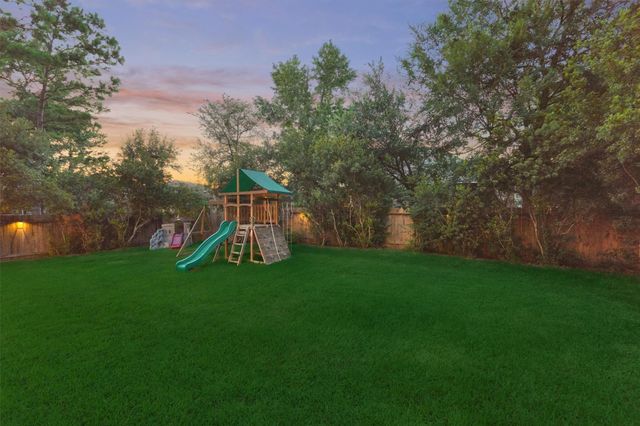 319 Kinderwood Trail, Montgomery, TX 77316