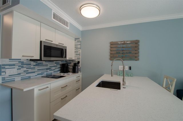 6300 Seawall Boulevard 9108, Galveston, TX 77551