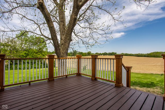 250 E Steele Ford Road, Greenfield, IN 46140