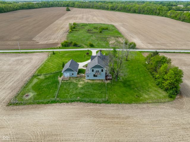 250 E Steele Ford Road, Greenfield, IN 46140