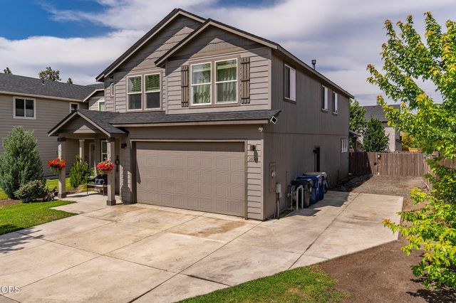 20348 Lois Way, Bend, OR 97702
