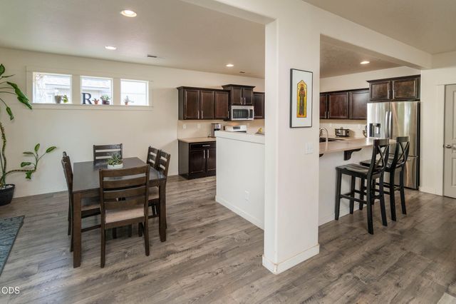 20348 Lois Way, Bend, OR 97702