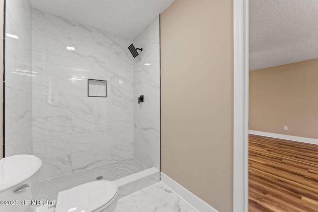 10850 MANDARIN STATION Drive W, Jacksonville, FL 32257