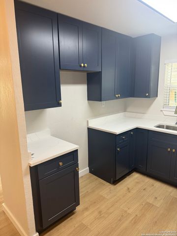 143 Toltec, San Antonio, TX 78237