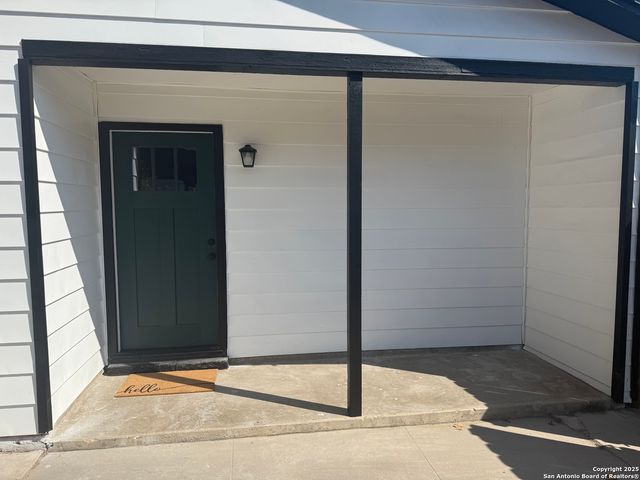 143 Toltec, San Antonio, TX 78237