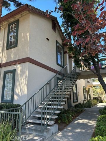 10824 Sabre Hill, San Diego, CA 92128