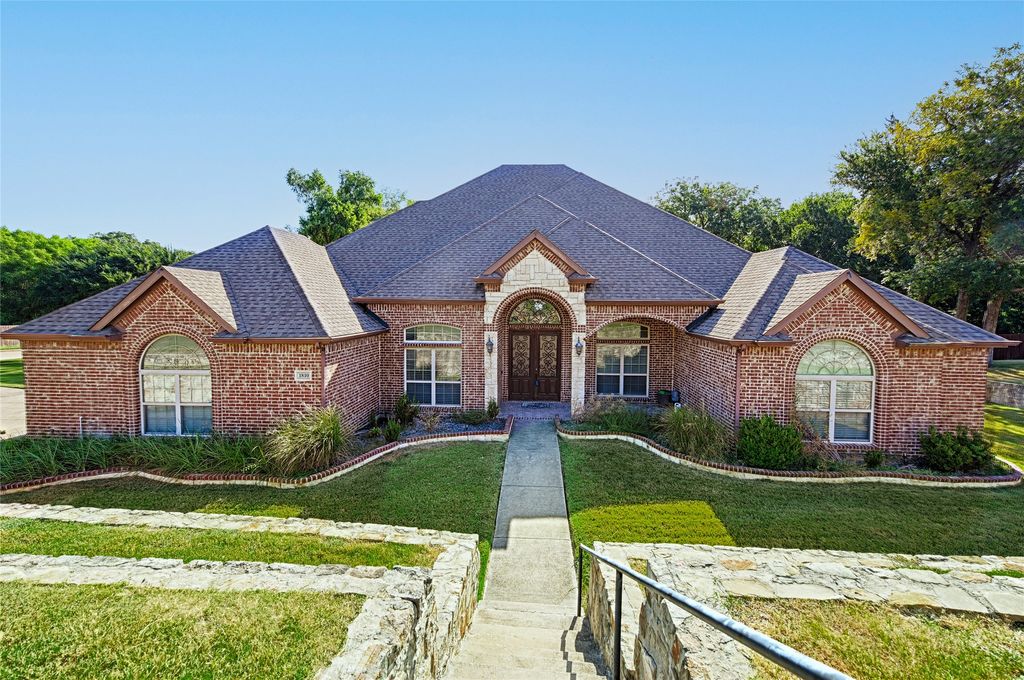 1810 Rugged Trail, Midlothian, TX 76065