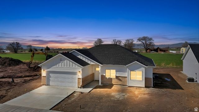 10283 N VISTA LN, Elwood, UT 84337