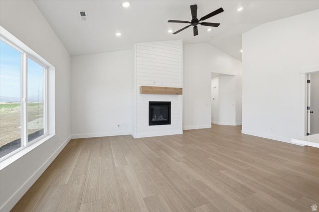 10283 N VISTA LN, Elwood, UT 84337