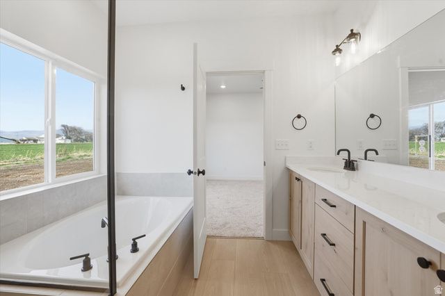 10283 N VISTA LN, Elwood, UT 84337