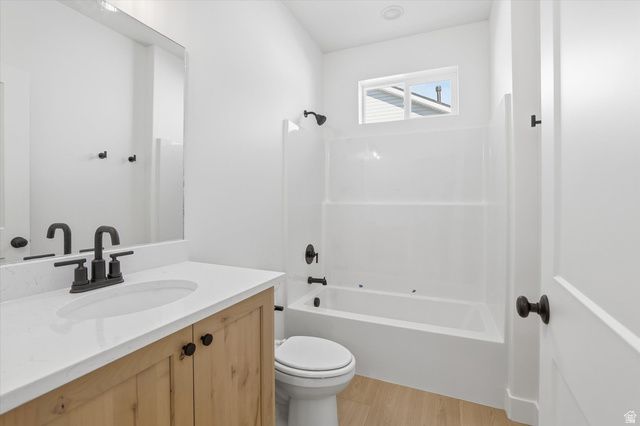 10283 N VISTA LN, Elwood, UT 84337