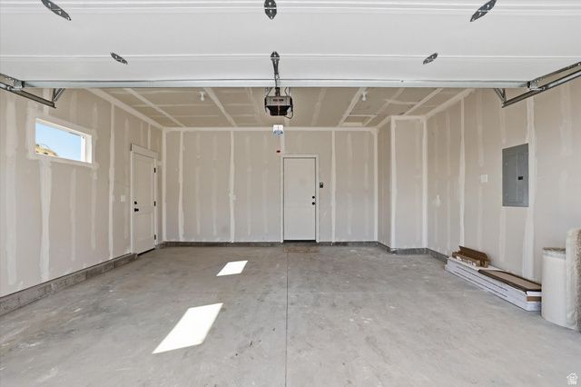 10283 N VISTA LN, Elwood, UT 84337