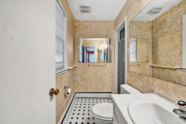 2712 Stephenson AVE SW, Roanoke, VA 24014