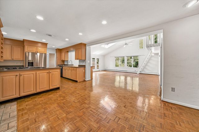 2712 Stephenson AVE SW, Roanoke, VA 24014